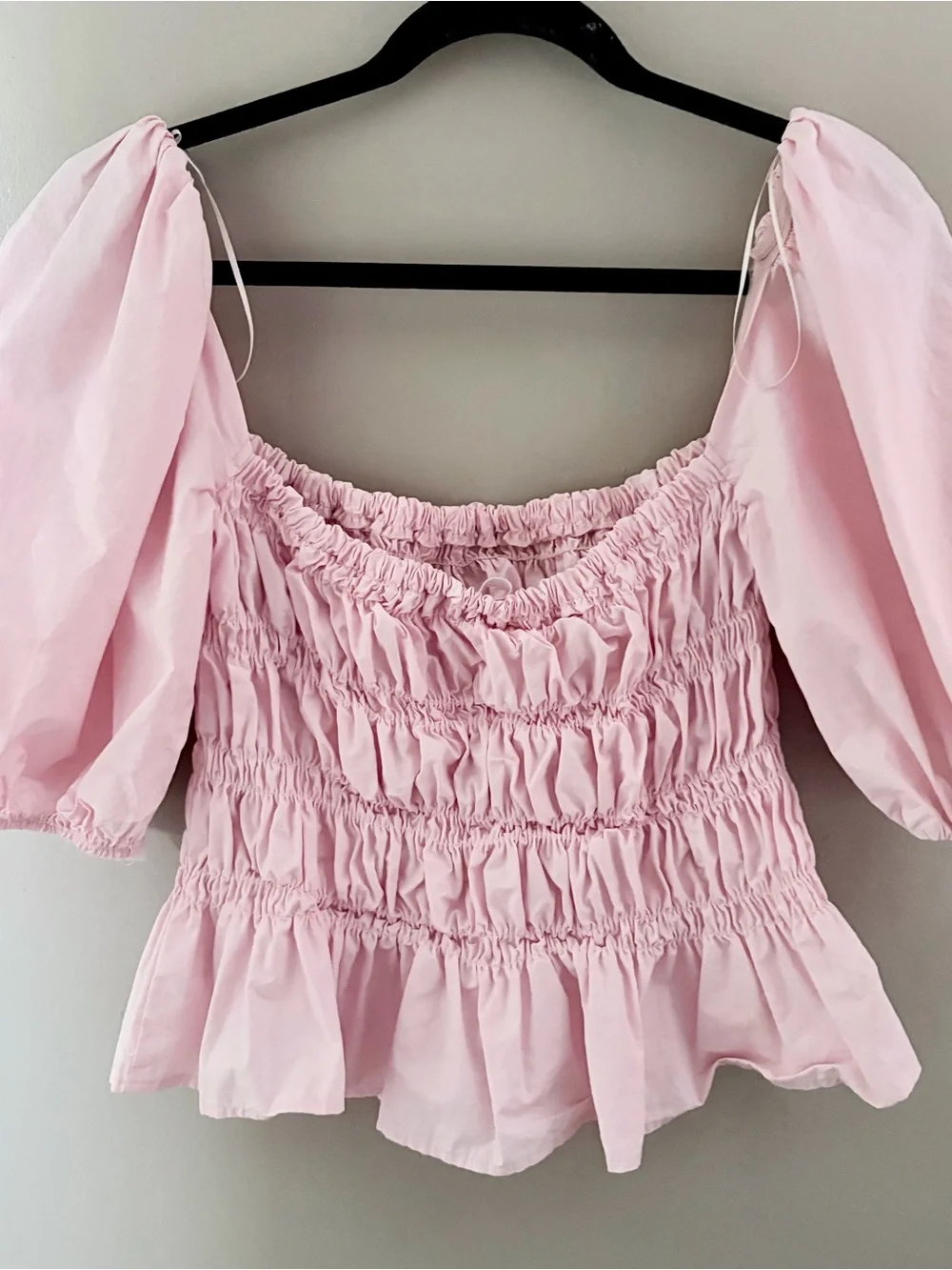ASTR The Label Blush Pink Smocked Puff Sleeve Top Size L